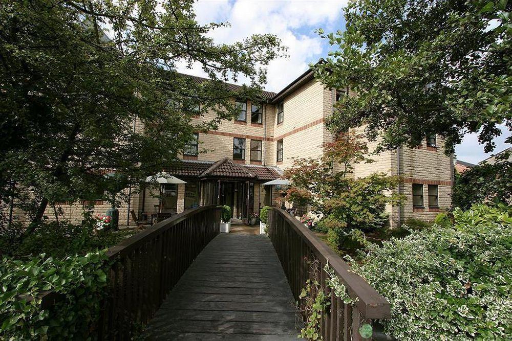 Riverside Hotel Cirencester Buitenkant foto