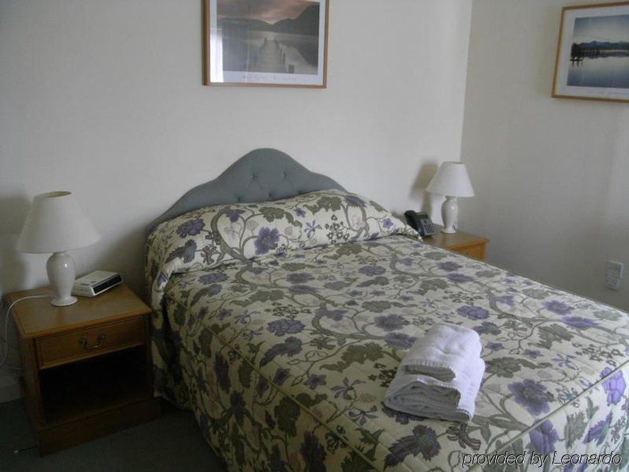 Riverside Hotel Cirencester Buitenkant foto