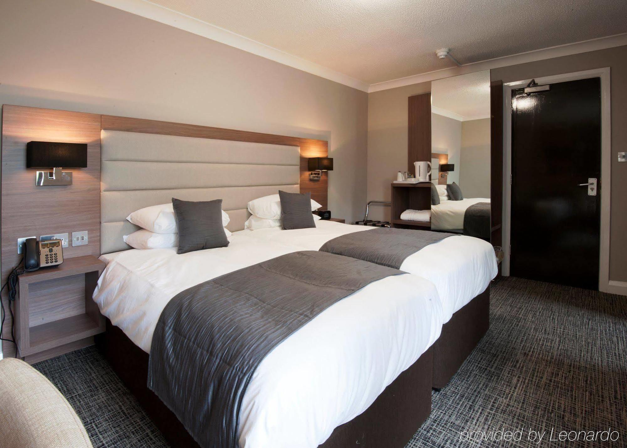 Riverside Hotel Cirencester Buitenkant foto