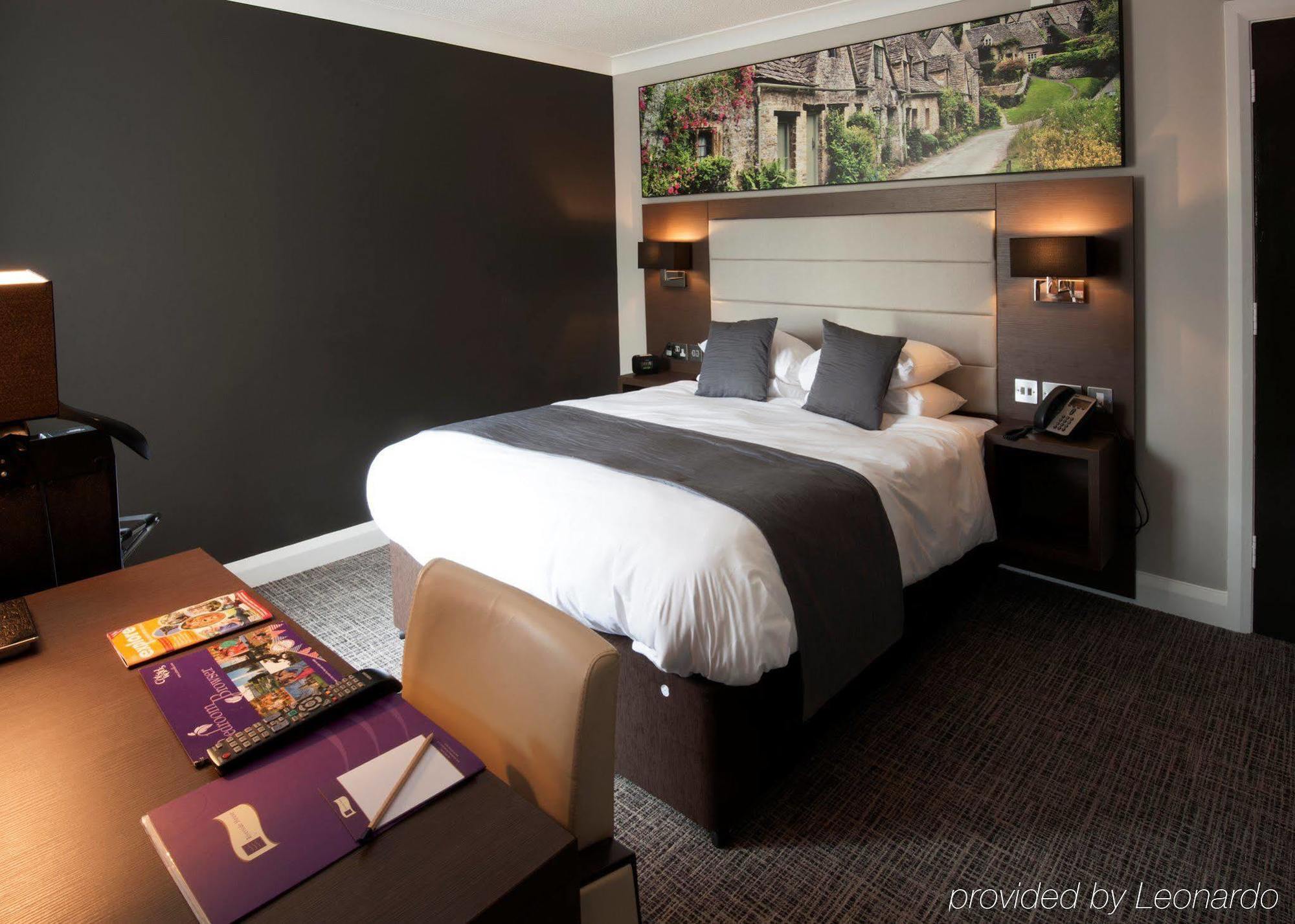 Riverside Hotel Cirencester Buitenkant foto