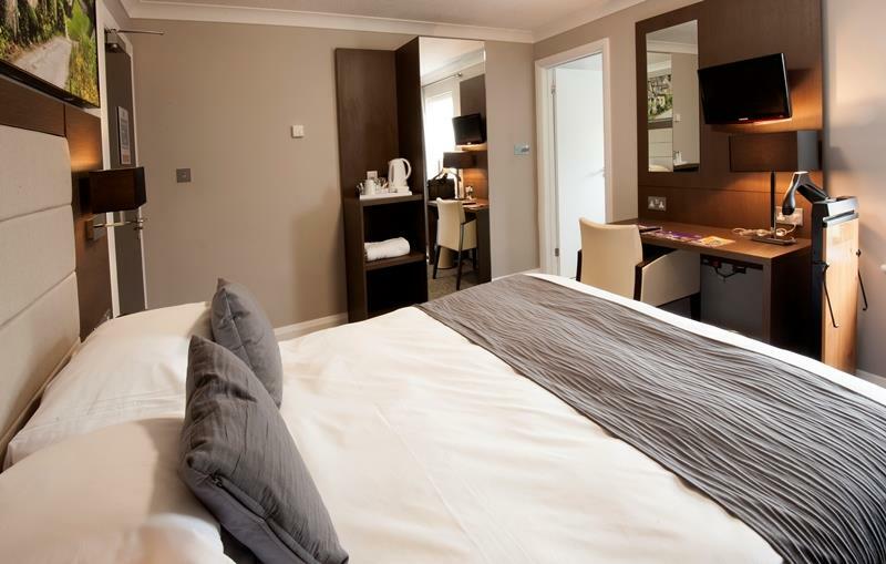 Riverside Hotel Cirencester Buitenkant foto